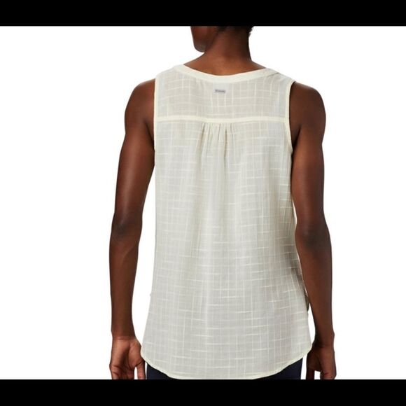 Columbia Women's XSmall Summer Ease Sleeveless Shirt - Pale Yellow - Picture 3 of 8